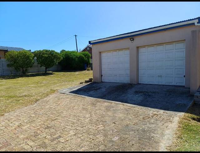 3 BEDROOM HOUSE FOR SALE IN FRANSKRAAL